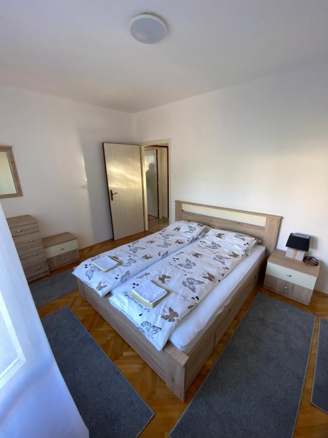 Apartmani Zdenka Pobri Opatija Exterior photo